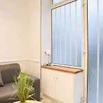 Studio Cocoon Near Eiffel Tower